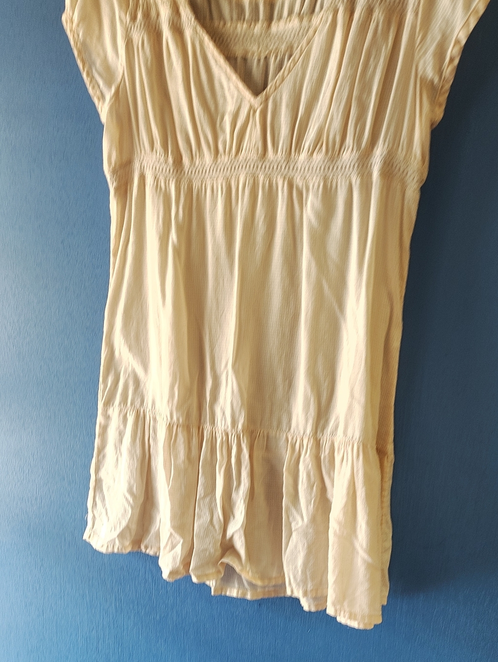 Missoni Cream Smocked V-Neck Ruffled Tunic